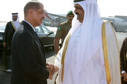 President Michel and HH the Emir Sheikh Hamad Bin Khalifa Al-Than of Qatar, Official visit to Qatar
