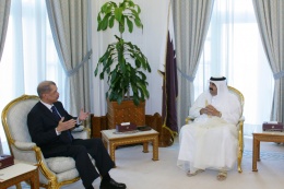 President Michel and HH the Emir Sheikh Hamad Bin Khalifa Al-Than of Qatar, Official visit to Qatar (3)