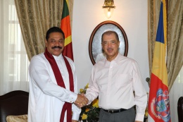 Seychelles President James Michel met with Sri Lanka President Mahinda Rajapaksa and his delegation at State House
