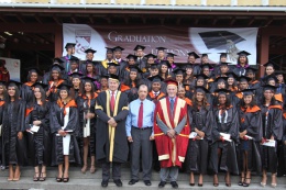 President James Michel attended the Degree Graduation Ceremony of students from the University of Seychelles, held at the University of Seychelles Theatre this afternoon.