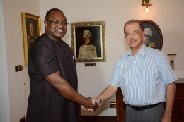 The outgoing Nigerian High Commissioner to Seychelles, H.E. Mr.  Solomon Akintola Oyateru paid a farewell call on President James Michel at State House, following a tenure of 3 years