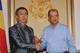 The new ambassador of the Kingdom of Thailand to Seychelles, Mr. Prasittiporn Wetprasit, presented his credentials to President James Michel at State House.