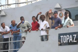 7 Seychellois fishermen freed from Somalia returning home