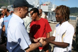 Seychellois fisherman thanks the President 2