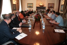 Meeting with World Bank exectutives (2)