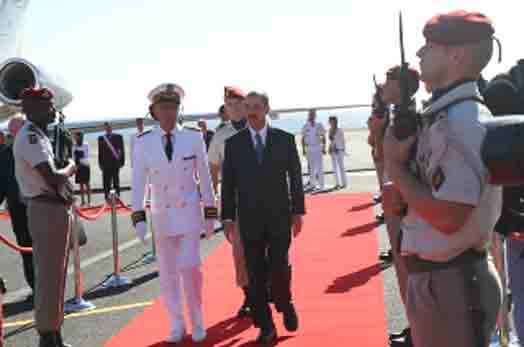 Le Président Michel Chaleureusement Accueilli à La Réunion