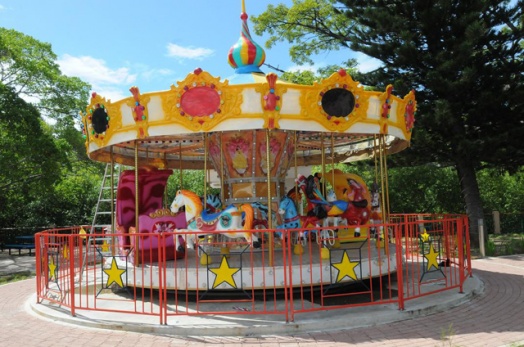 President Michel opens “Paradis des enfants” in Victoria