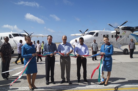 President James Michel welcomes Air Seychelles' two new Twin Otters