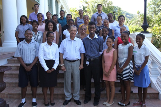 President meets with Young Achievers from “28 Young People Making A Difference in Seychelles” programme