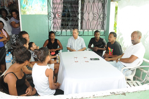 President visits families of victims of ‘Faith’ boat accident