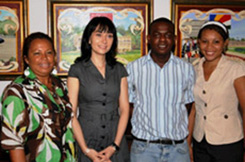 First lady to help with new centre for deaf people