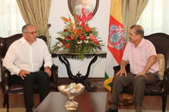 Visite D’adieu De L’ambassadeur De France