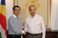 Nguyen Van Trung premier ambassadeur du Vietnam aux Seychelles
