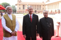 Seychelles President Michel receives warm reception in New Delhi