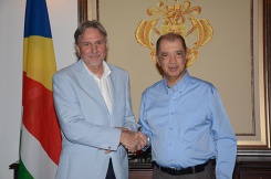 New Ambassador of the Netherlands to Seychelles accredited